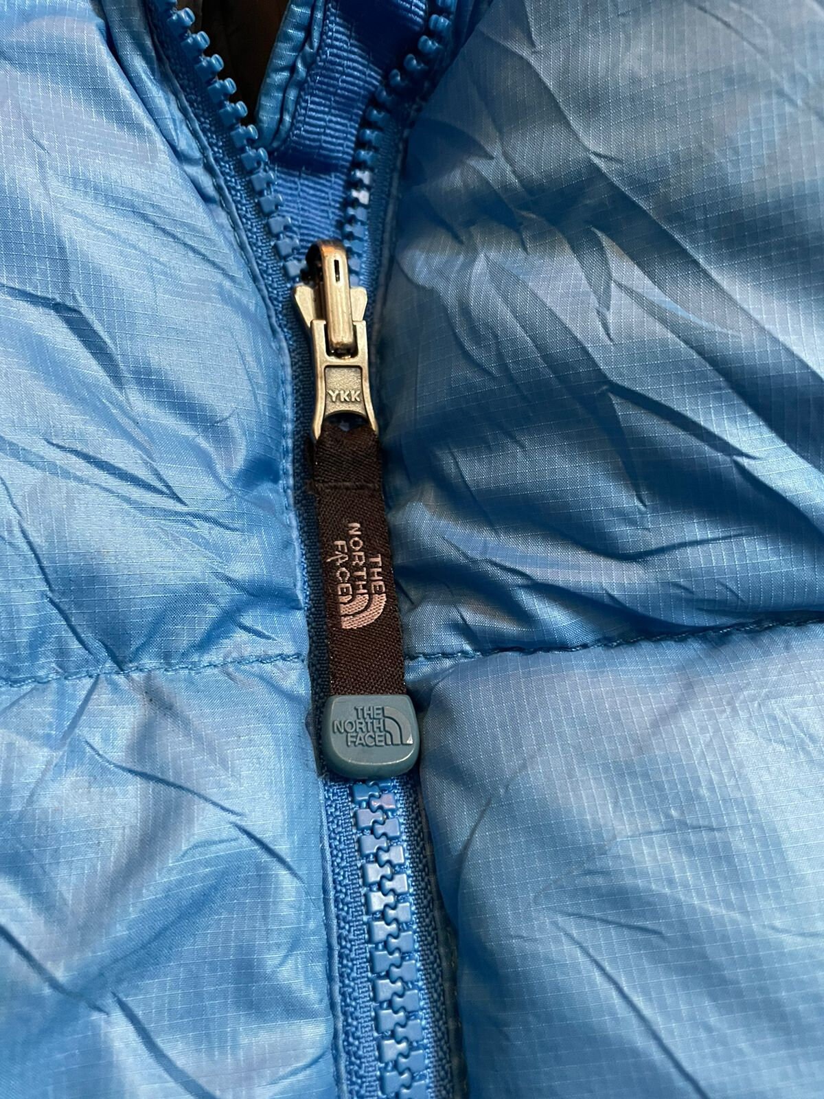 blue north face 700 puffer