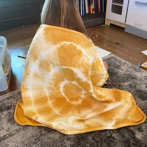 Turmeric and Yellow Onion Starburst Receiving Blanket