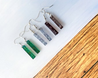 The coastal collection - 925 sterling silver strip resin dangle earrings with crushed sea glass