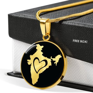 Collar con mapa de la India
