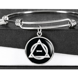 Pulsera ajustable de acero quirúrgico con símbolo de Therian