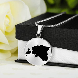 Estonia Necklace