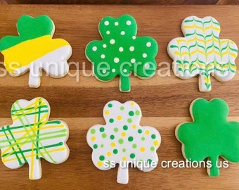 Shamrock Cookies, St. Patrick’s Day Cookies, Gift, Wedding,Bridal Shower Favors or perfect gift…  ** Set of 12** ( Large Cookies )
