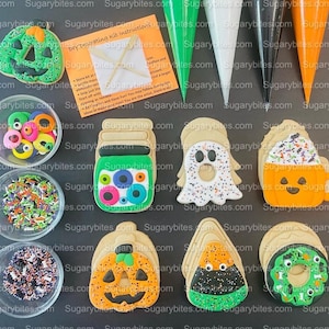 Halloween Cookie Decorating Kit, DIY Cookie Kit, (Large Cookies) ***INCLUDES 24 of ITEMS*** With 4 Icing Bags & 3 Deluxe Sprinkle!!
