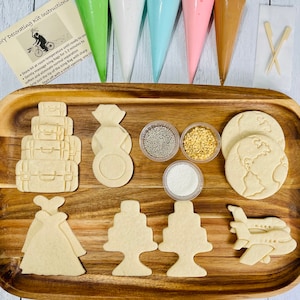 Hochzeitskeks-Dekorationskit, Hochzeitskeks-Kit * ENTHÄLT 24 EINZELTEILE * Keks-DIY-Kit, Zoom-Party ... Wählen Sie Ihre Zuckergussfarbe kostenlos !!!