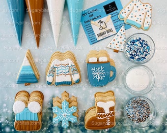 Winter Cookie Decorating Kit, Winter DIY Cookie Kit, (Large Cookies) ***INCLUDES 24 ITEMS*** With 4 Icing Bags & 3 Deluxe Sprinkle!!