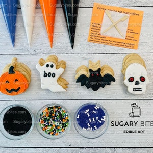 Kit de décoration de biscuits d&#39;Halloween, kit de biscuits DIY, (gros biscuits) ***INCLUT 24 ARTICLES*** Avec 4 sachets de glaçage et 3 saupoudrer de luxe !!