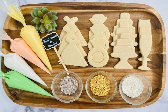 Bridal Shower Cookie Decorating Kit, Wedding DIY (24 Items)