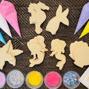 Mermaid Cookies, Mermaid DIY Cookie Decorating Kit, Ocean Cookies Kit, **INCLUDES 28 ITEMS** … with 5 Icing Bags & 5 Deluxe Sprinkles!!!