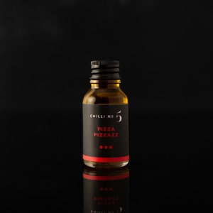 Mini Pizza Oil ∣ 2023 Taste Awards Winner ∣ Spicy Chilli Oil ∣ Spicy Pizza Oil ∣ Chilli Infused Oil ∣ Gourmet Chilli Oil ∣