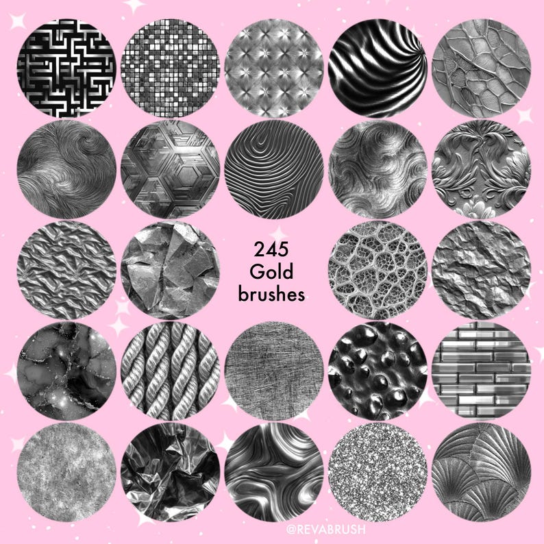 Pu&ograve; includere: Una collezione di 25 pennelli dorati circolari con varie trame e motivi, tra cui disegni geometrici, ondulati e strutturati. Il testo "245 Gold brushes" &egrave; visualizzato al centro dell'immagine. Lo sfondo &egrave; rosa chiaro.