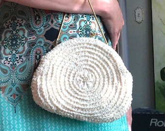 Vintage Hand Beaded Cream Clutch: Art Deco Evening Bag (1930-1950s)