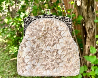 Bolso de noche Art Déco con cuentas ~ Bolso de mano/de muñeca (pieza de reproducción) Circa 1980-90