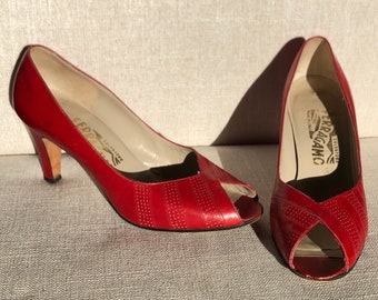 Salvatore Ferragamo ハイヒール il_340x270.3689376865_dqos.jpg
