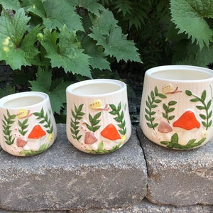 Set di 3 contenitori/vasi per funghi MCM - Piccolo, Medio, Grande - Circa anni '70 (senza coperchio)