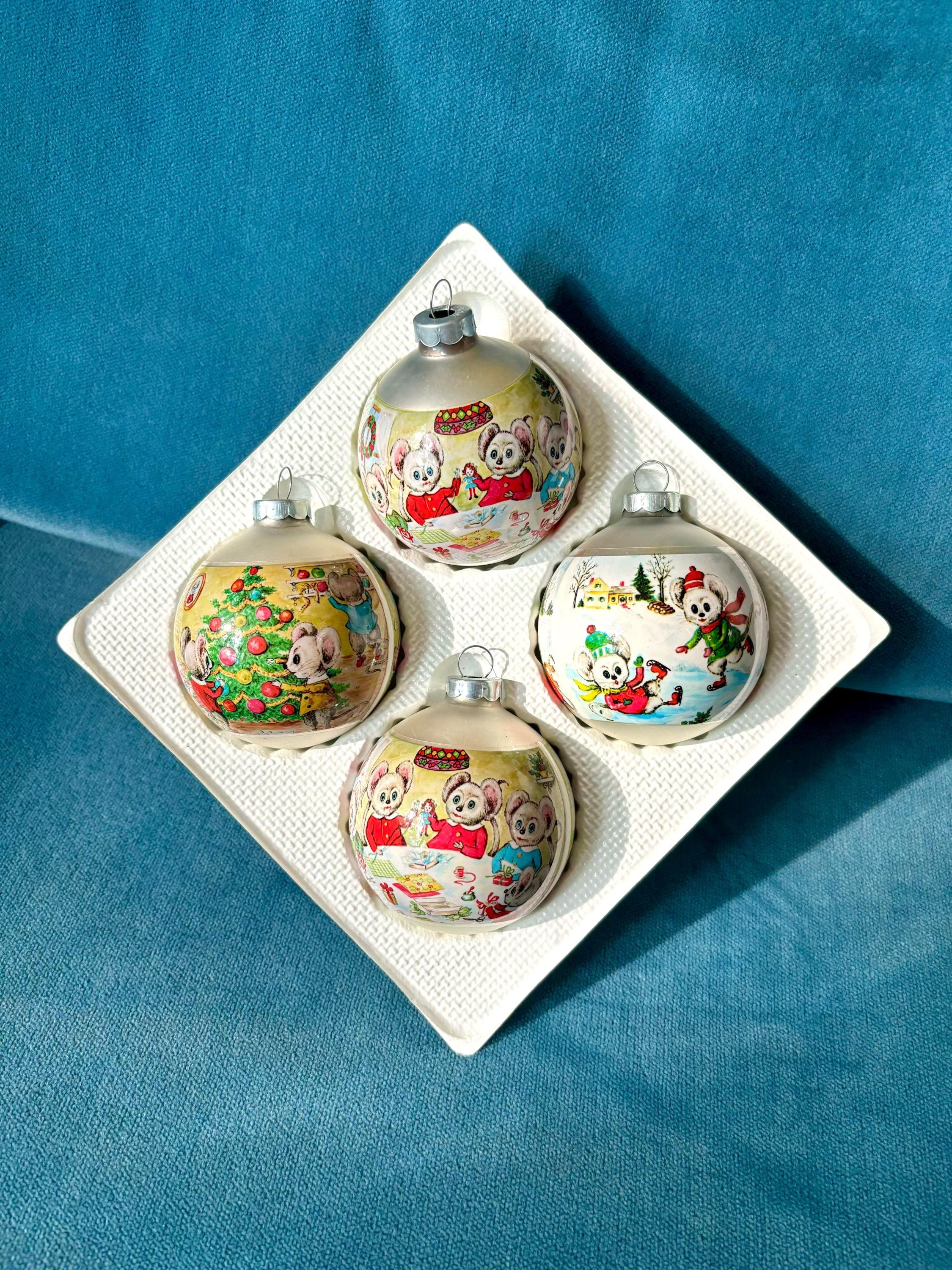 Vintage Christmas Mice Ornaments Set of 4- Circa 1960-1980s Vintage Christmas Mice Ornaments Set of 4- Circa 1960-1980s