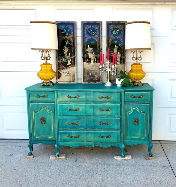 <廃盤品> VITRINI(turquoise blue-oak) Refinished Florentine Buffet: Turquoise Sea Finish, Solid Wood