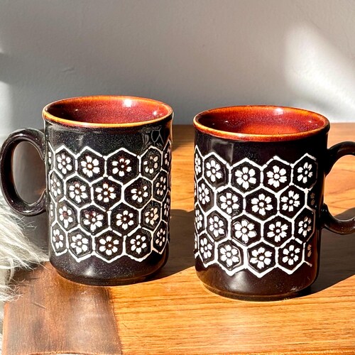 Paire de tasses Kiln Craft vintage (Angleterre) milieu du siècle, vers les années 1970