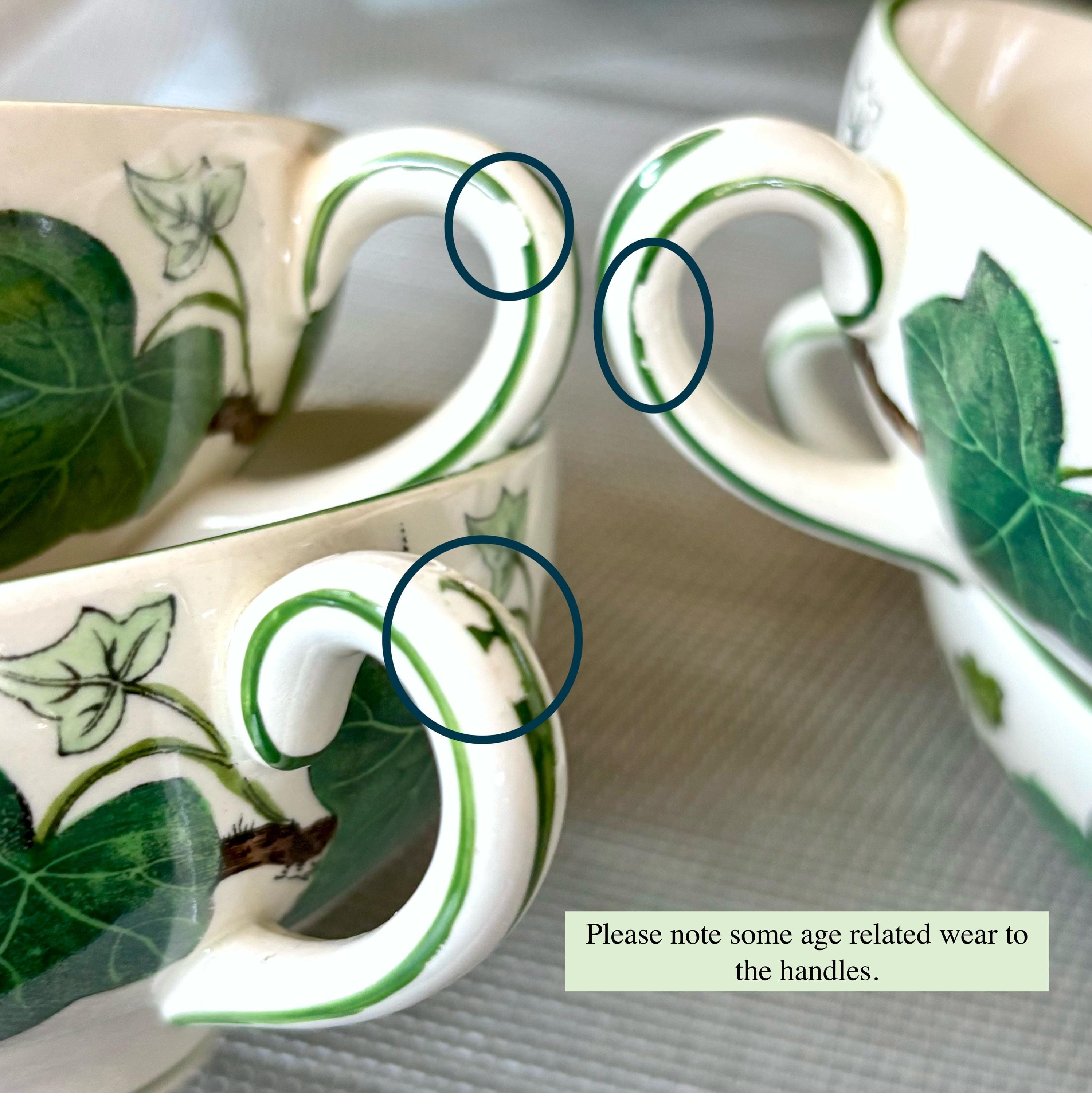Wedgwood Napoleon Ivy Double Handled Soup Cup/ Bowls, Green Rimmed