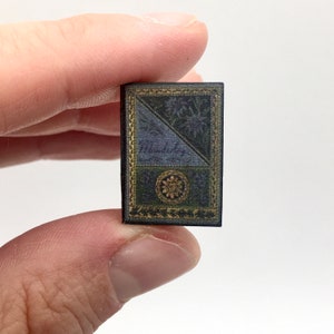 Ensemble de livres miniatures de style antique à l’échelle 1:12, accessoires de bibliothèque de maison de poupée
