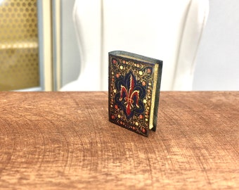 1:12 scale Royal Dollhouse Miniature Book, Miniature Library Accessories, one inch scale