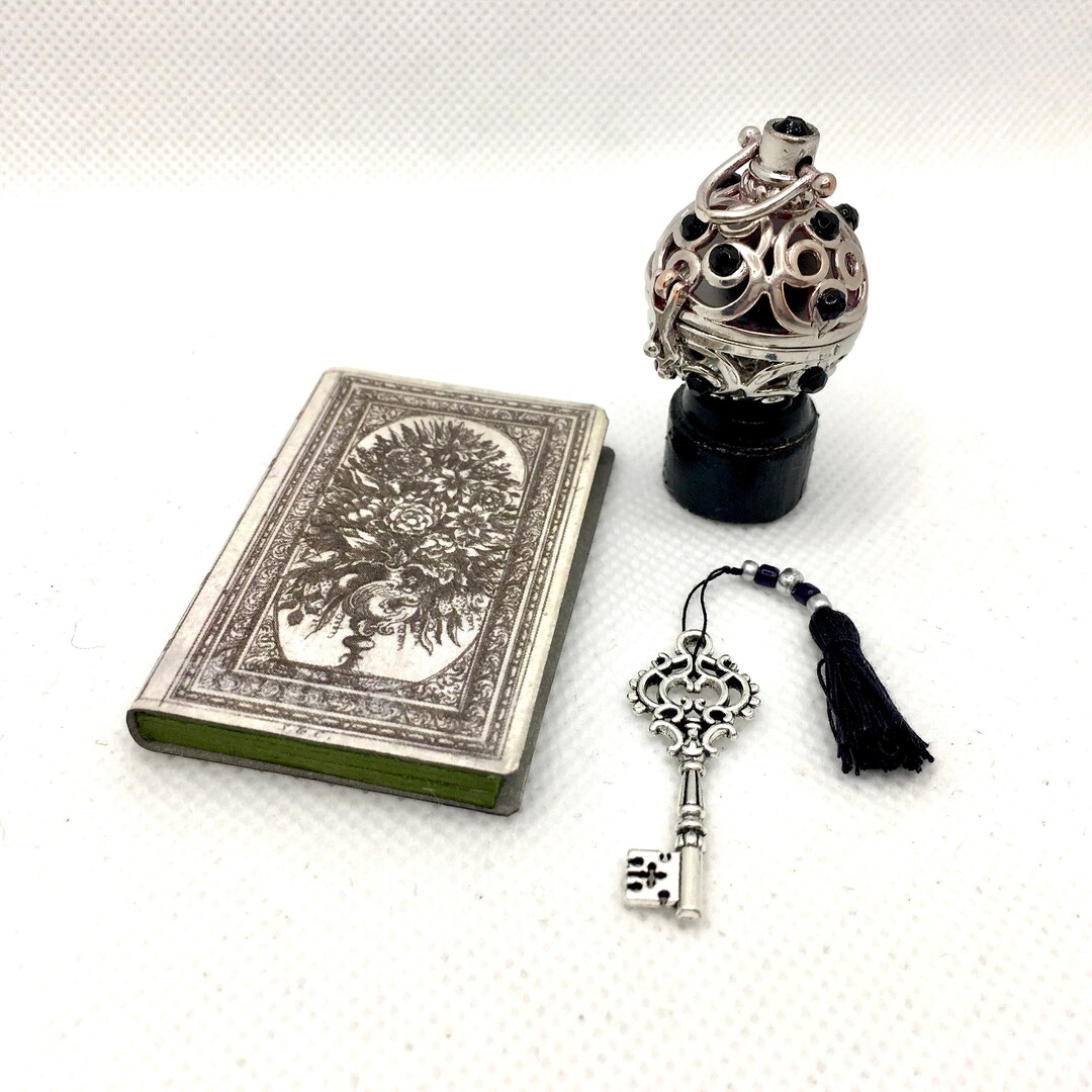 1:6 Scale Miniature Set With Book, Treasure Ball on Pillar and ...