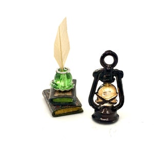 1:24 scale Set with 2 Miniature Books, Oil Lamp and Quill & Ink, Miniature Library Accessories