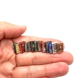 1:24 13er Set bunte antike PuppenhausMiniaturbücher, Halbwaage Miniatur Bibliothek Zubehör