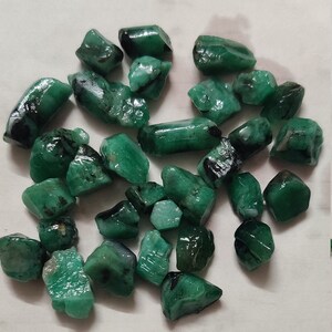5 Pieces AAA++ Untreated Unheated Beautiful Rich Green Natural Emerald Rough Gemstones, Green Emerald loose gemstone,75 carats