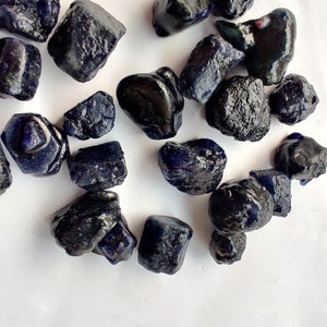 Extra Large Natural Blue Sapphire Raw/Blue Sapphire Rough/Blue Sapphire Gemstone/Sapphire Raw/September Birthstone/11 To 20 Mm