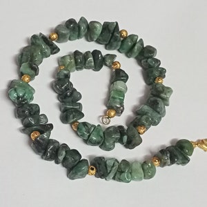 EMERALD  Smooth Natural  Gemstone  Chips Necklace with Metal Balls,May Birthstone, Gift for Her,