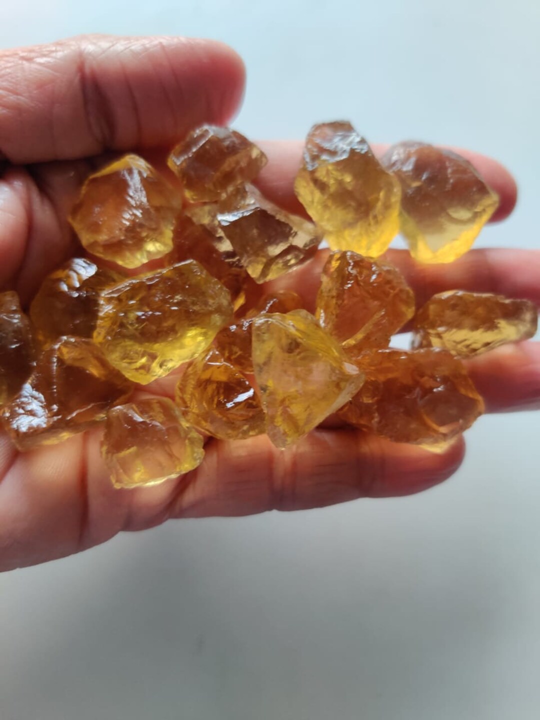 Amazon.com: Genuine Rough Moldavite Long 20-30 Carat Stone