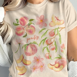 Vintage Peachy Comfort Colors® Shirt, Summer Fruit Aesthetic Gift for Women, Retro Botanical Cottagecore Peach Tee, Soft Washed Graphic Top