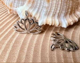 Lotus flower jewelry pendant, platinum-plated brass
