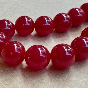 Rubinpärlor 10 mm styckvis
