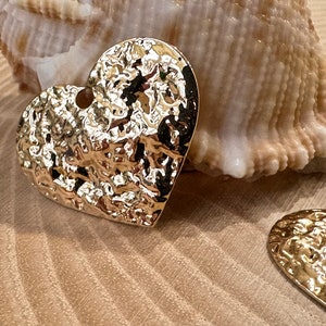 Heart pendant made of brass 18k gold-plated