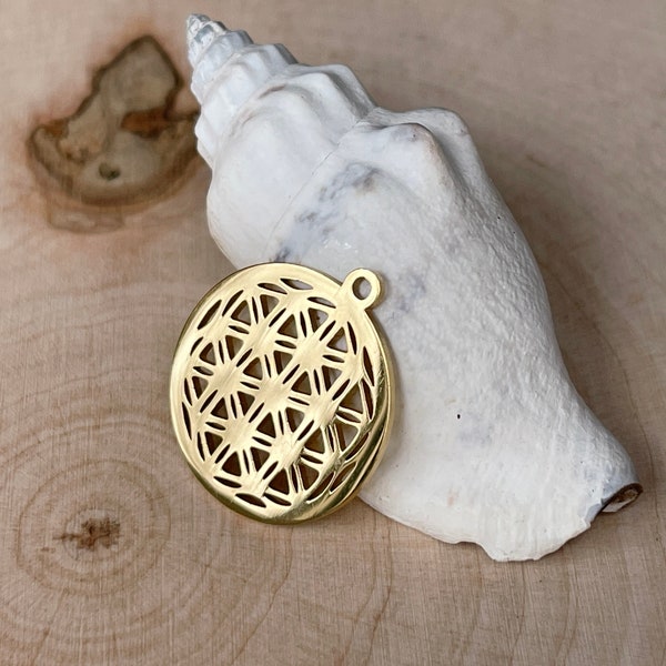 Flower of life jewelry pendant stainless steel gold-colored