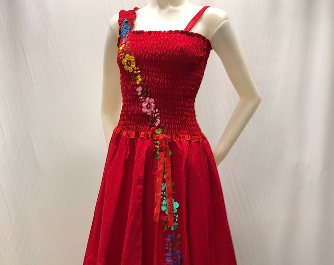 Vestido mexicano perfecto para la temporada- primavera- verano- una fiesta mexicana o cualquier otro evento ENVÍO GRATIS EN ESTADOS UNIDOS