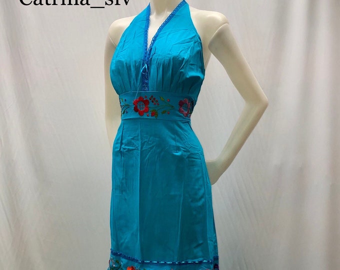Vestido mexicano ideal para la temporada-primavera- verano- una fiesta mexicana o cualquier otro evento nacional ENVÍO GRATIS EN ESTADOS UNIDOS