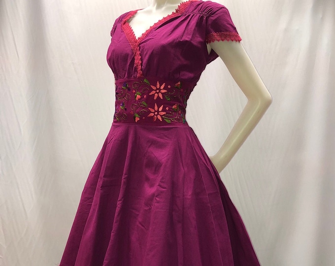 VESTIDO MEXICANO ( Magali) ideal para una fiesta mexicana o cualquier otro evento ENVÍO GRATIS EN ESTADOS UNIDOS