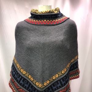 Mexican morning, Mexican poncho, Mexican overcoat, Mexican handmade morning, Mexican sarape, embroidered overcoat, embroidered morning, May 5th