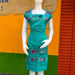 EMBROIDERED MEXICAN DRESS, mexican dress, embroidered dress, mexican custome, handmade deress, 5 mayo, the perfect dress for a Mexican party