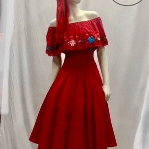 Vestido mexicano campesina circular ideal para una fiesta mexicana o cualquier otro evento
