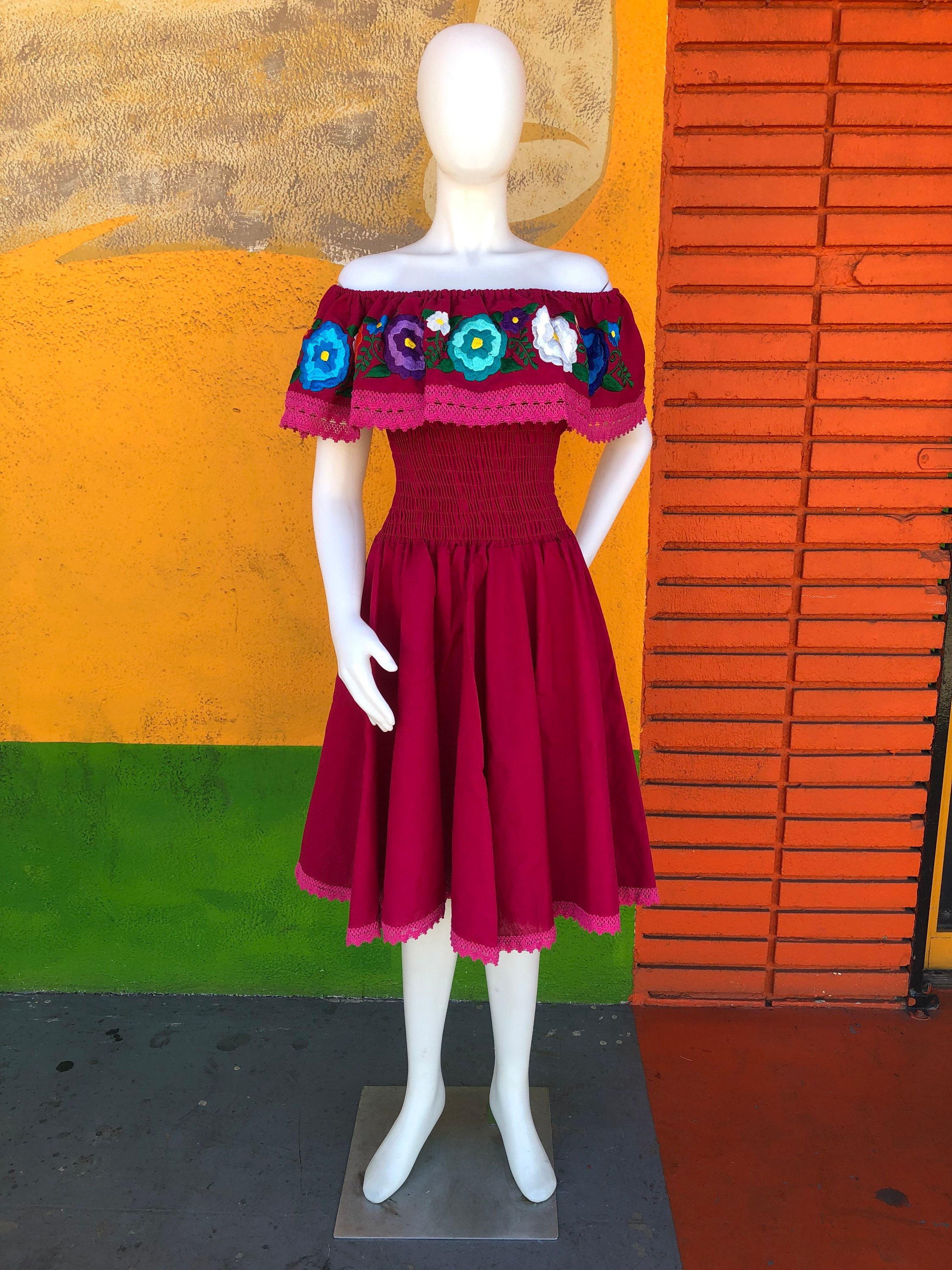 Vestido mexicano, off the shoulder dress, vestido circular, vestido artesanal, fiesta 5 de mayo, day of the dead
