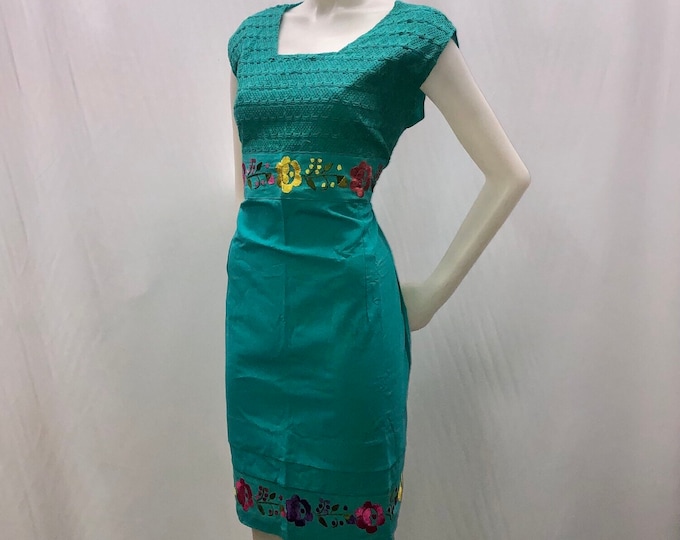 Vestido mexicano, vestido negro bordado, off the shoulders dress, vestido fuera de los hombros, vestido artesanal, vestido típico, 5 de mayo, ENVÍO GRATIS EN ESTADOS UNIDOS