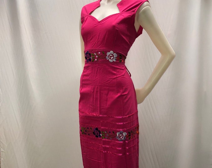 Vestido mexicano ideal para la primavera - verano - una fiesta mexicana o cualquier otro evento nacional ENVÍO GRATIS EN ESTADOS UNIDOS