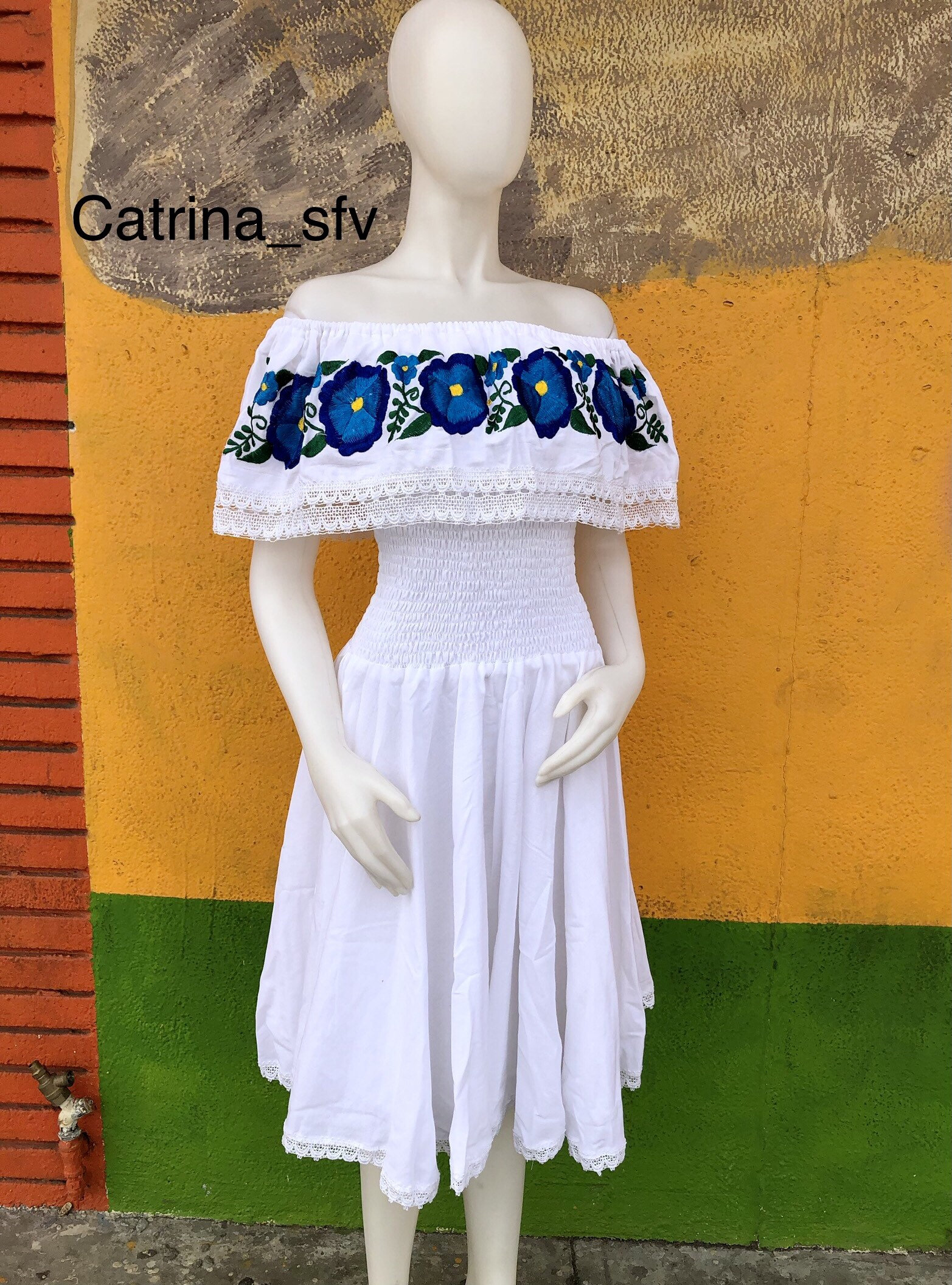 el salvador dress