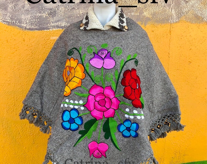 Mañanita mexicana bordada, poncho mexicano, gaban mexicano,mañanita artesanal, sarape mexicano, gaban bordado, mananita bordada, 5 de mayo, ENVIO GRATIS EN ESTADOS UNIDOS