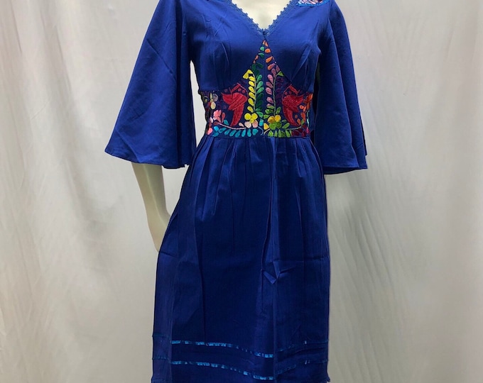VESTIDO MEXICANO, vestido corto, vestido artesanal, vestido bordado, vestido típico, vestido regional, ideal para una fiesta mexicana ,ENVIO GRATIS EN ESTADOS UNIDOS