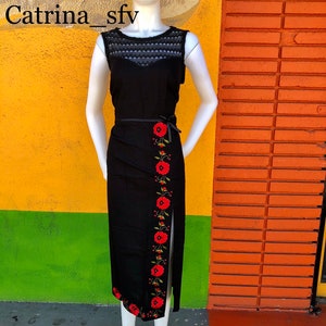Mexican dress, catrina dress, embroidered dress, Mexican party, cinco de mayo, artisan dress, day of the dead dress, black dress
